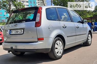 Мінівен Ford Focus 2004 в 