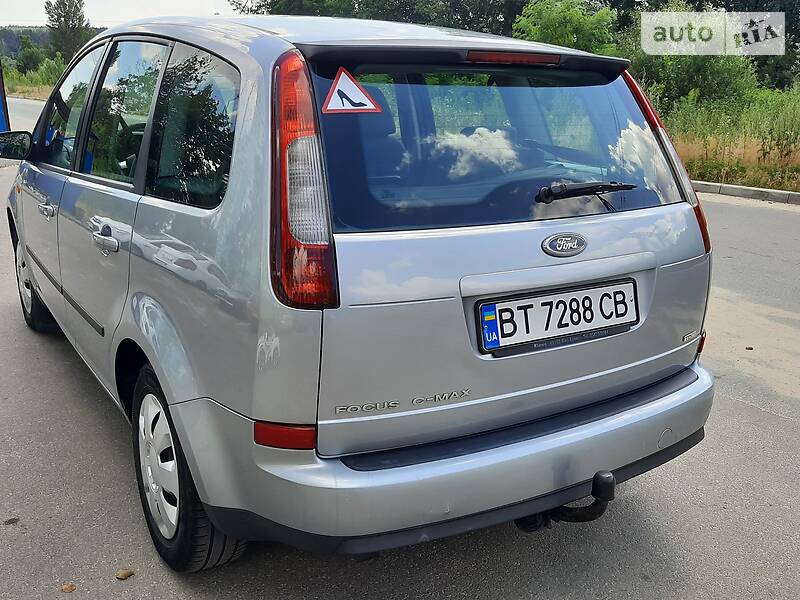 Мінівен Ford Focus 2004 в 