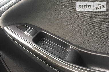 Седан Ford Focus 2015 в 