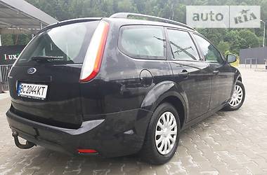Універсал Ford Focus 2010 в 