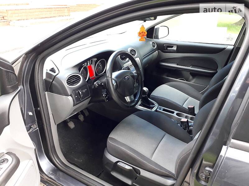 Універсал Ford Focus 2010 в Рівному