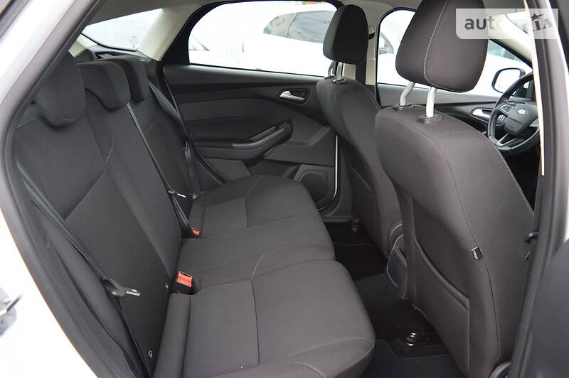 Хетчбек Ford Focus 2017 в Києві фото 8 Хетчбек Ford Focus 2017 в Києві