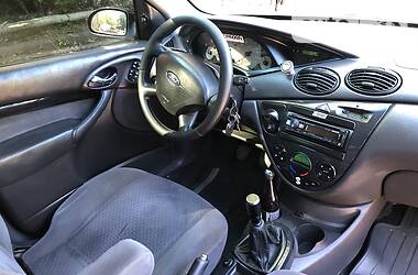 Седан Ford Focus 2003 в 