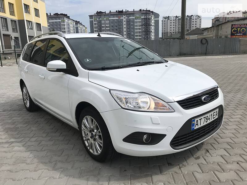 Універсал Ford Focus 2010 в Івано-Франківську