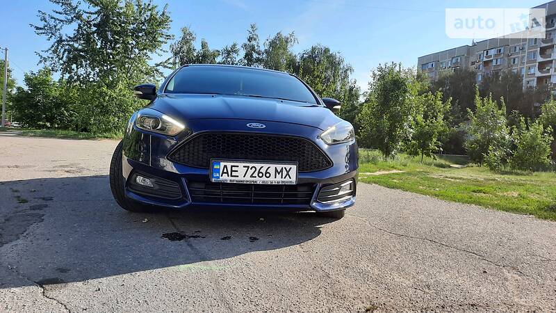 Хетчбек Ford Focus 2016 в Кременчуці