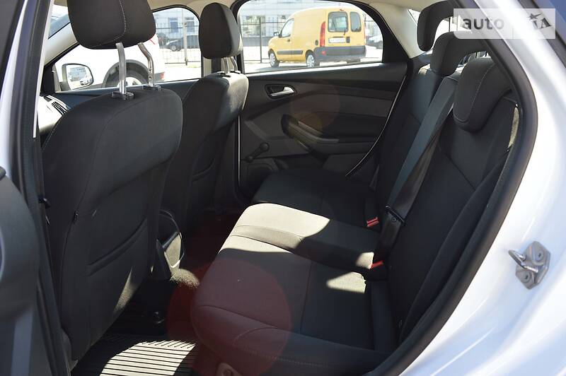Седан Ford Focus 2015 в Києві фото 11 Седан Ford Focus 2015 в Києві