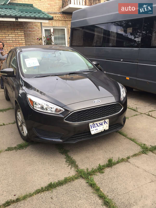 Седан Ford Focus 2014 в Киеве фото 3 Седан Ford Focus 2014 в Киеве