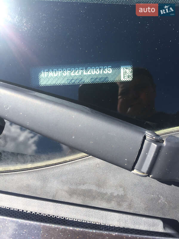 Седан Ford Focus 2014 в Киеве фото 9 Седан Ford Focus 2014 в Киеве