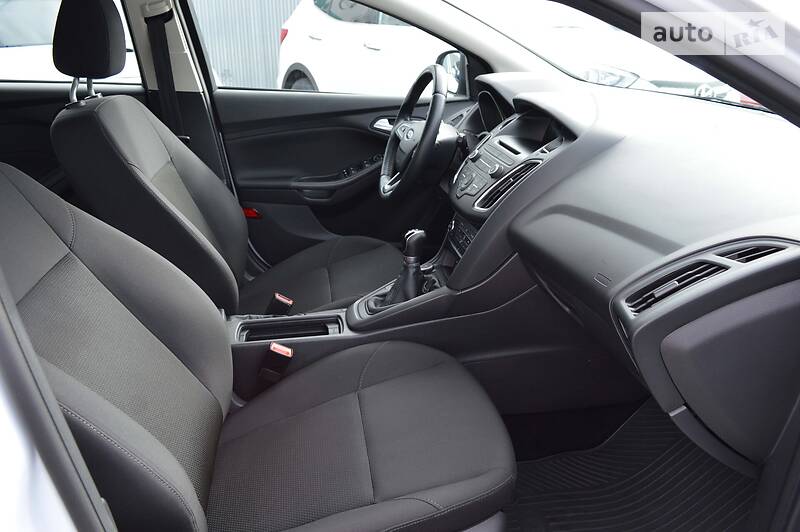 Хетчбек Ford Focus 2017 в Києві