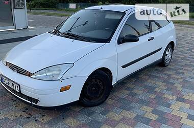 Купе Ford Focus 2001 в Ужгороде