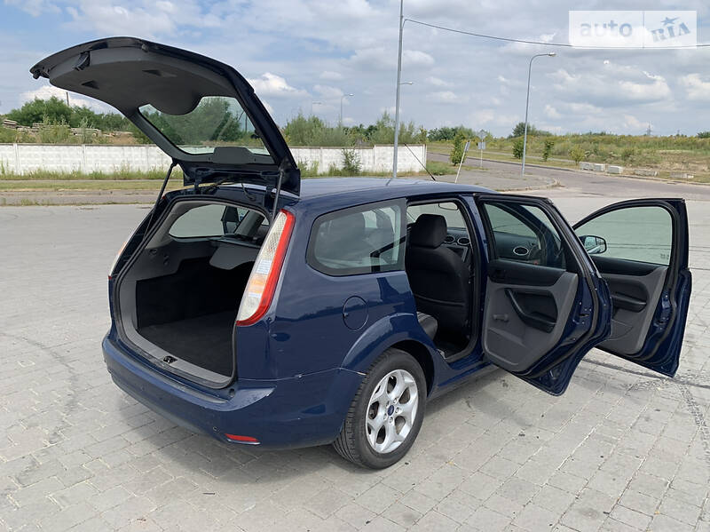 Універсал Ford Focus 2010 в Львові