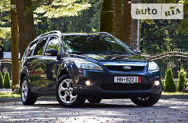 Універсал Ford Focus 2011 в 