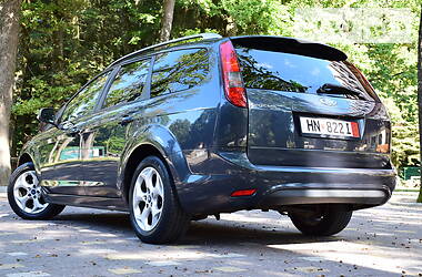 Універсал Ford Focus 2011 в 