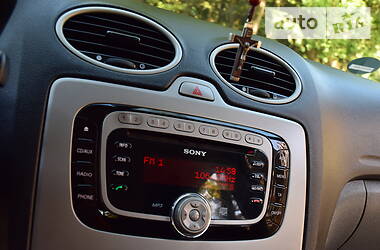 Універсал Ford Focus 2011 в 