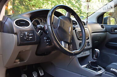 Універсал Ford Focus 2011 в 