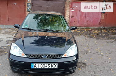 Хэтчбек Ford Focus 2004 в Киеве