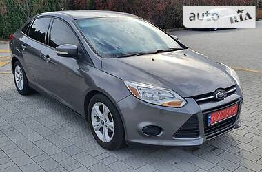 Седан Ford Focus 2013 в Стрию