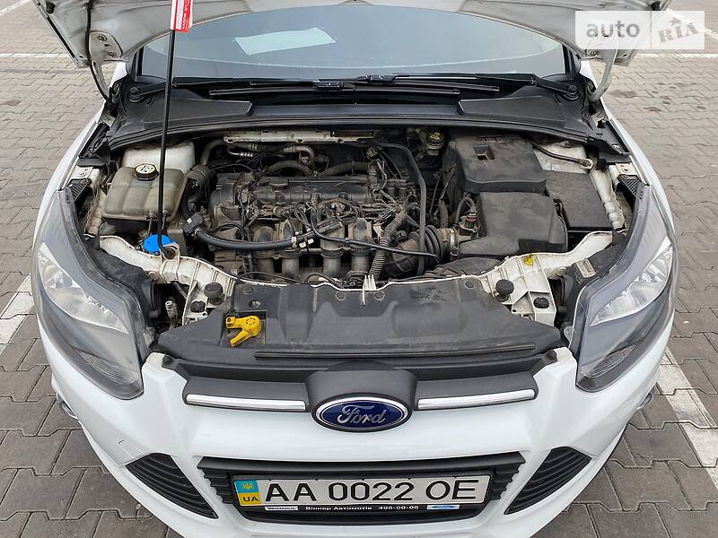 Хэтчбек Ford Focus 2011 в Киеве