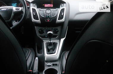 Універсал Ford Focus 2011 в 