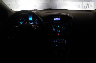 Універсал Ford Focus 2011 в 