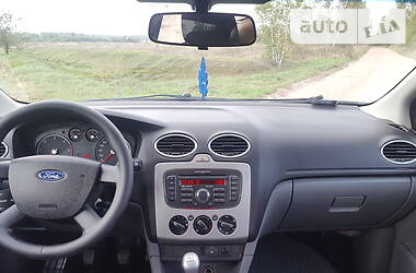 Универсал Ford Focus 2010 в Пулинах