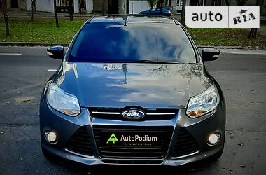 Хэтчбек Ford Focus 2011 в Николаеве