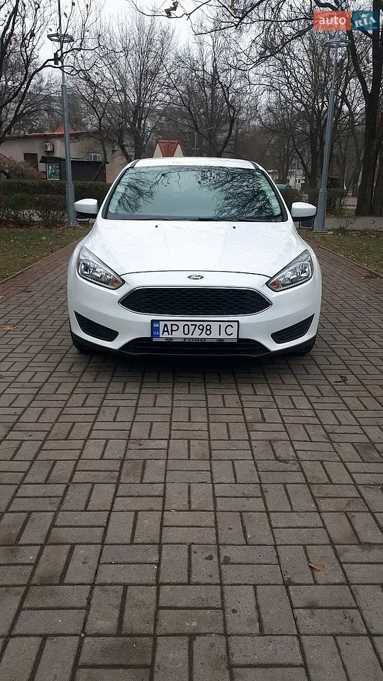 2017 Ford Focus - мініатюра 16