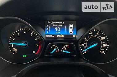 Седан Ford Focus 2015 в 