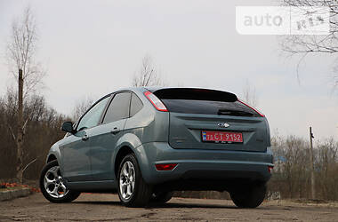 Хэтчбек Ford Focus 2008 в Трускавце