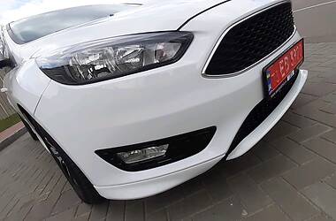 Седан Ford Focus 2015 в Луцке