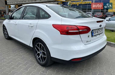 Седан Ford Focus 2017 в 