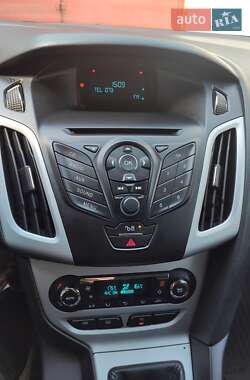 Универсал Ford Focus 2013 в 