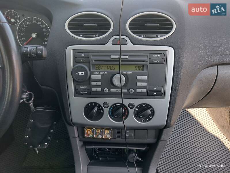 Універсал Ford Focus 2006 в Василькові