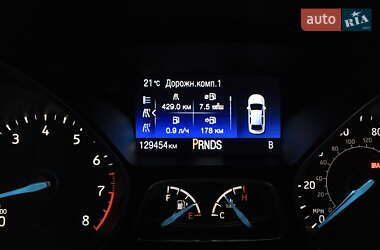 Хэтчбек Ford Focus 2016 в Киеве