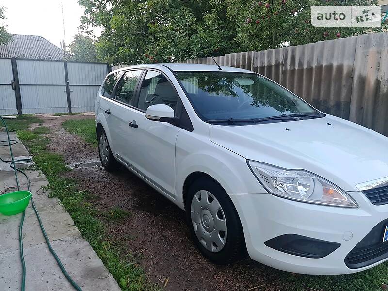 Универсал Ford Focus 2010 в Коростене