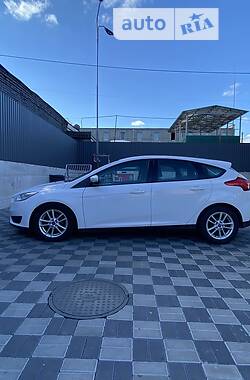 Хетчбек Ford Focus 2015 в Хмельницькому