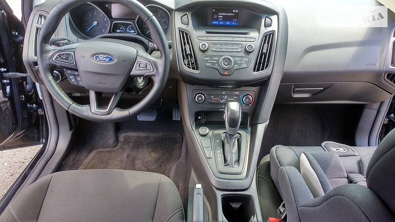 Седан Ford Focus 2015 в Львове
