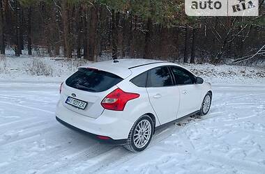 Хэтчбек Ford Focus 2013 в Киеве