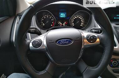 Седан Ford Focus 2013 в Вышгороде