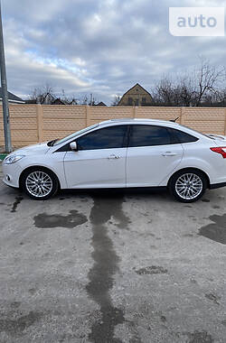 Седан Ford Focus 2014 в Киеве