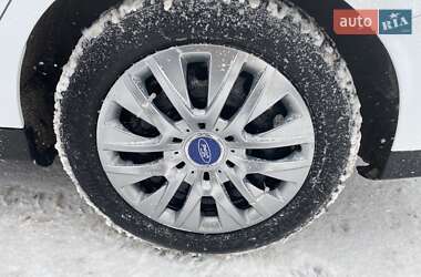 Седан Ford Focus 2017 в Ладыжине