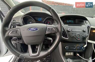 Седан Ford Focus 2017 в Ладыжине