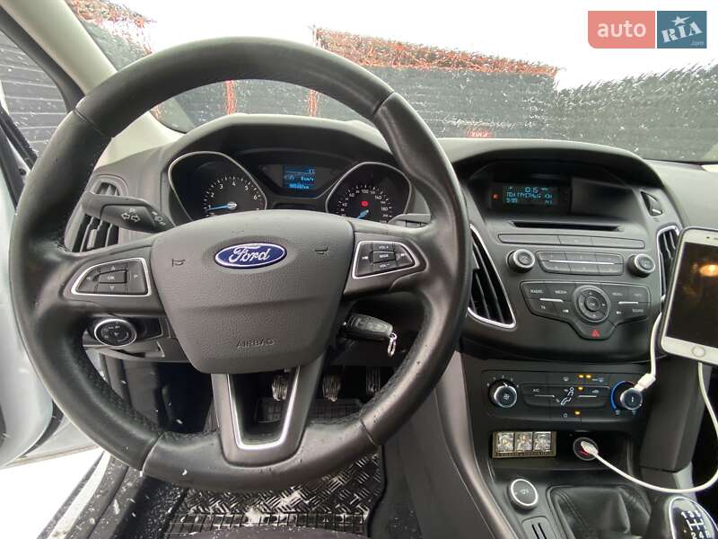 Седан Ford Focus 2017 в Ладыжине фото 25 Седан Ford Focus 2017 в Ладыжине