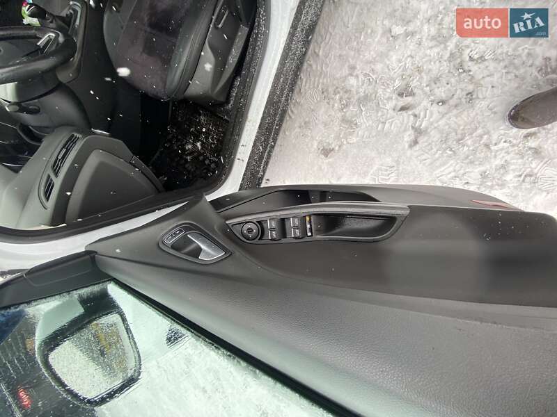 Седан Ford Focus 2017 в Ладыжине фото 21 Седан Ford Focus 2017 в Ладыжине