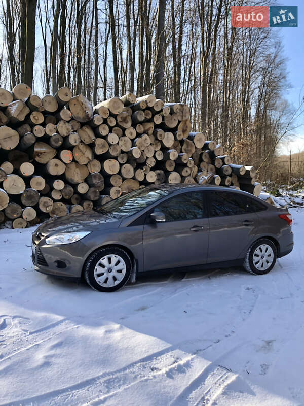 Седан Ford Focus 2013 в Жидачове