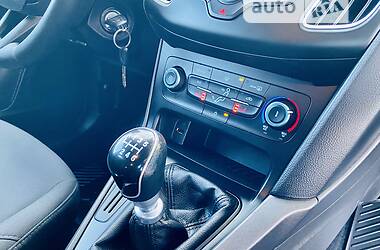 Хетчбек Ford Focus 2016 в 