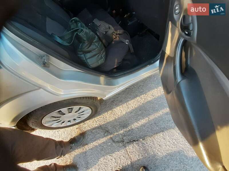 Универсал Ford Focus 2002 в Запорожье