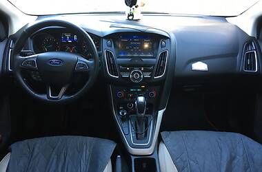 Седан Ford Focus 2018 в Дніпрі