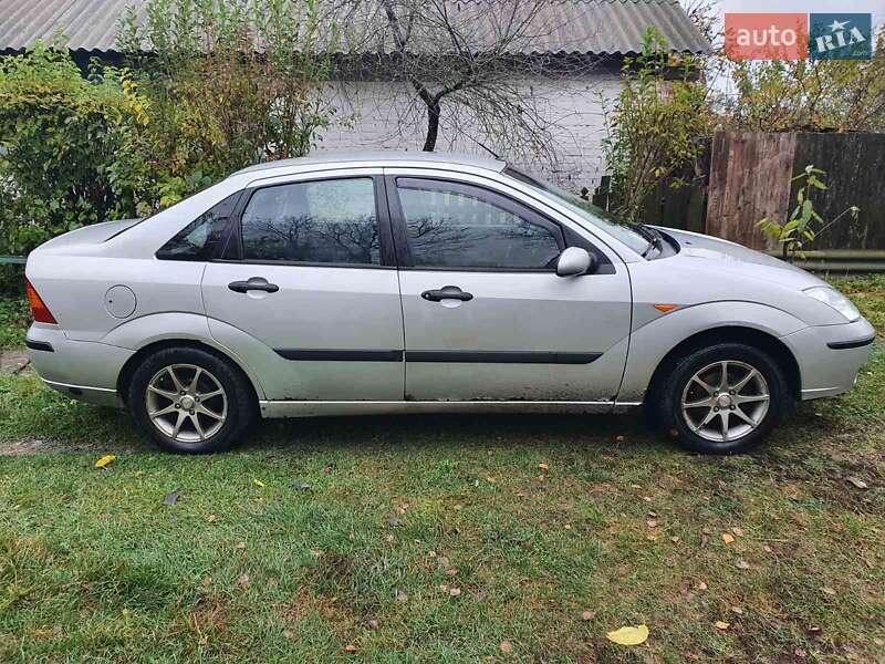 Седан Ford Focus 2004 в Чернигове