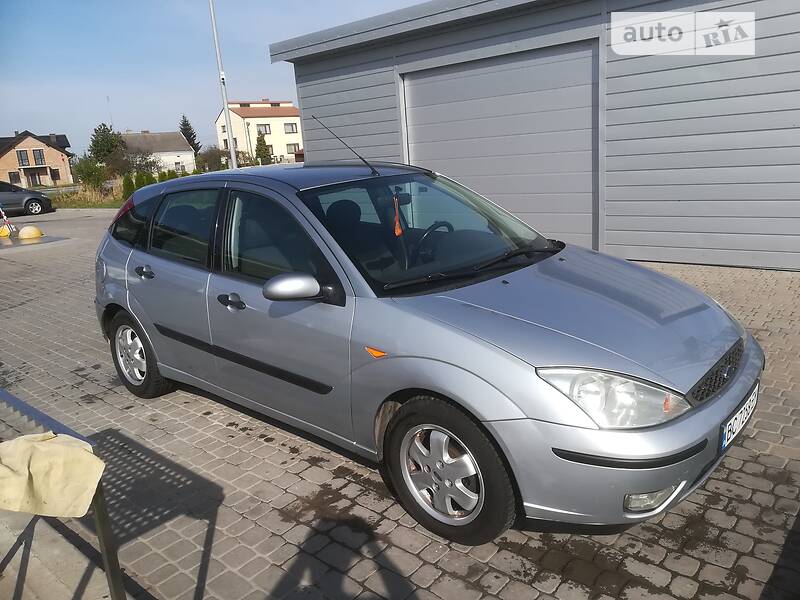 Хэтчбек Ford Focus 2004 в Львове